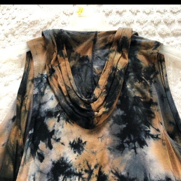 Coin 1804 Hooded Duster Vest Women's Size M - Picture 3 of 4